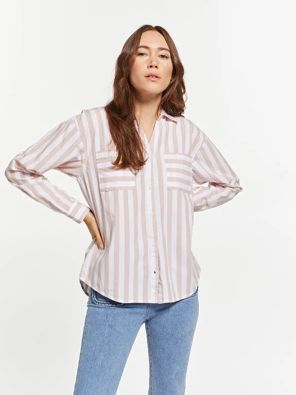HAMPTONS TOP Feminine Women's Style 