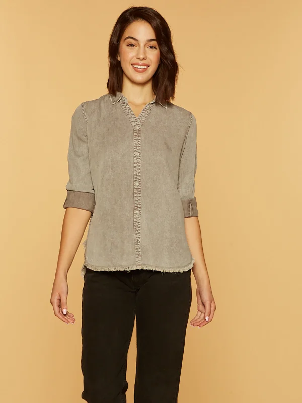 Preston Top British Gentlewoman Style