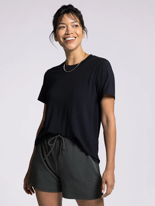 NIKKIE TEE British Gentlewoman Style