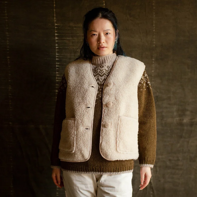 Womens Elk Vest - Wool Teddy Fleece - Oatmeal Feminine Women's Soft 