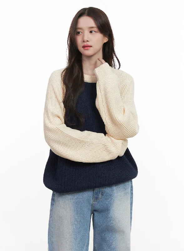 Cozy Knit Contrast Sweater CJ514 Bold Women's Animal Print