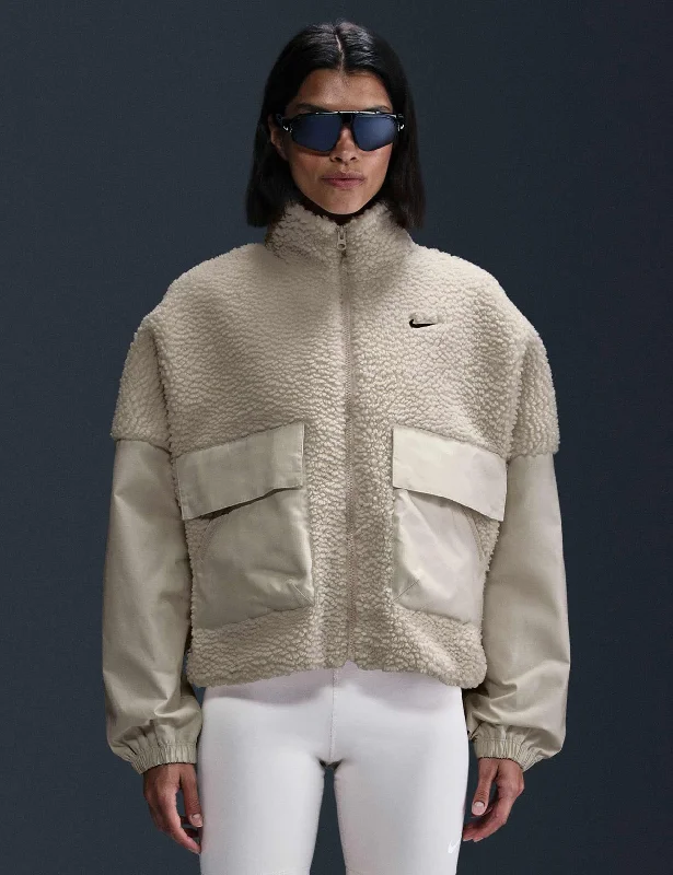 Sportswear Essential Oversized Cozy Jacket - Light Orewood Brown/Black Adventure