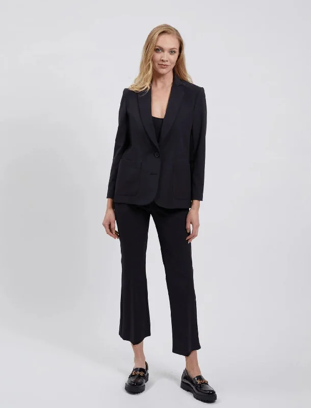 Estelle & Finn Two Button Blazer Youthful Women's Pop