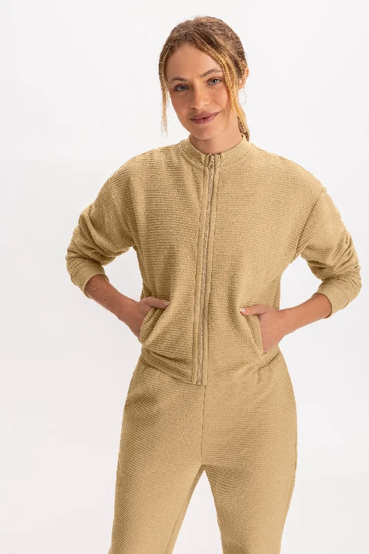 Duo Foam Jacket Monochromatic Office Style