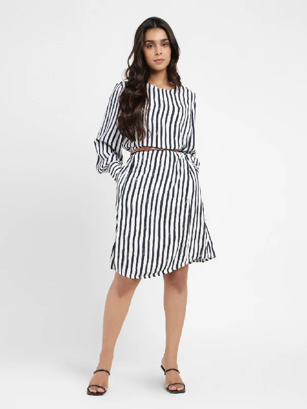 Women's Striped Round Neck Dress Adventure