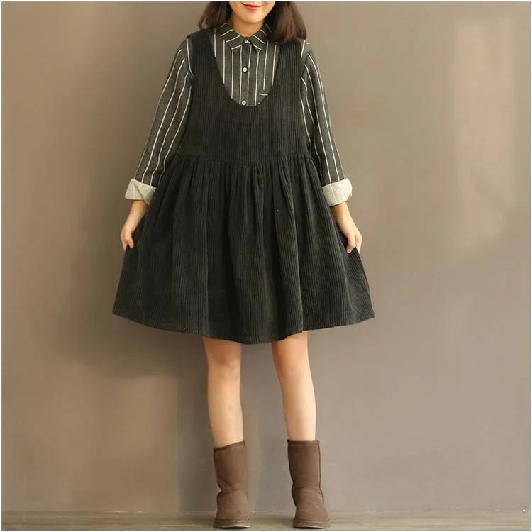 Retro black corduroy cotton spring dresses U neck strap dress sleeveless Cashmere